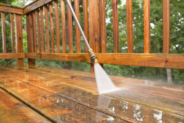 Best Commercial Building Pressure Washing  in Greentown, IN